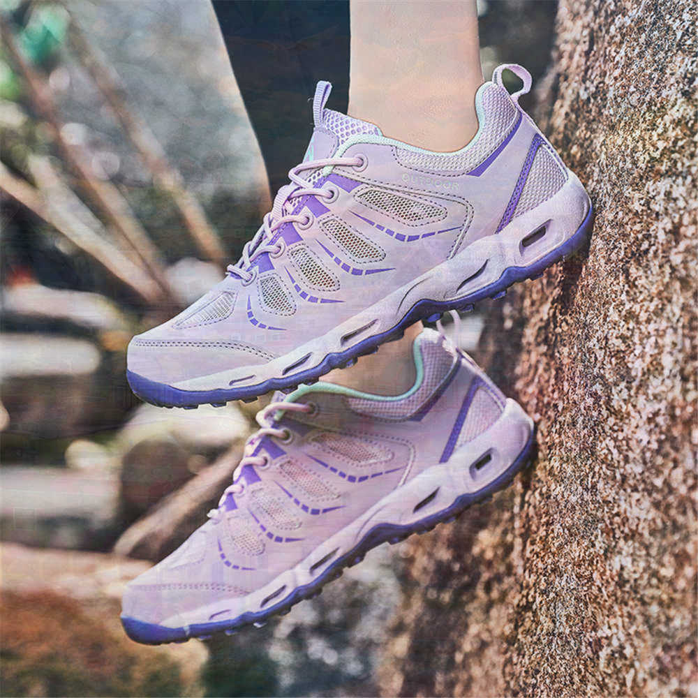 Sumer Round Tip Silver Sneaker - Quality Streetwear Brand 评论和价格