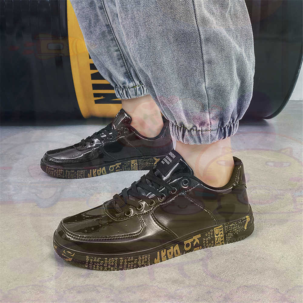 Round Foot Size 45 Sneakers Wh - Streetwear Brand In Uk 评论和价格